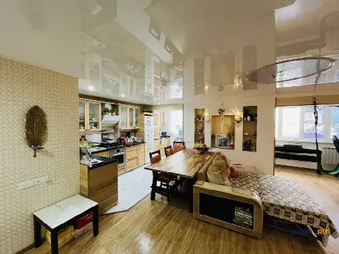 3-комн. квартира, 90 м², 4/6 эт.