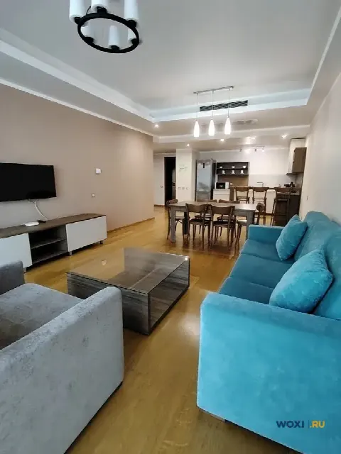 1-комн. квартира, 90 м², 2/13 эт.