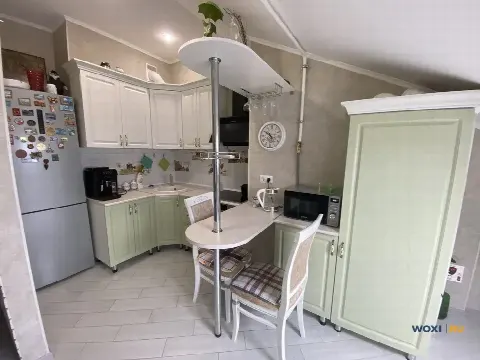 2-комн. квартира, 67 м², 13/13 эт.
