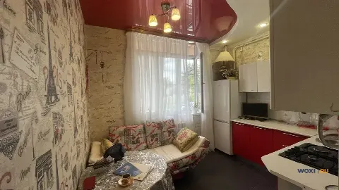 2-комн. квартира, 40 м², 1/9 эт.