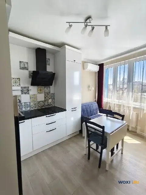 2-комн. квартира, 56 м², 9/18 эт.