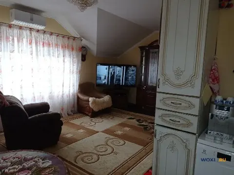 2-комн. квартира, 64 м², 4/4 эт.