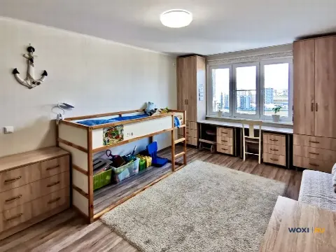 2-комн. квартира, 72 м², 14/16 эт.