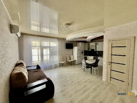 3-комн. квартира, 98 м², 2/3 эт.