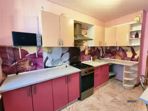 2-комн. квартира, 64 м², 9/9 эт.
