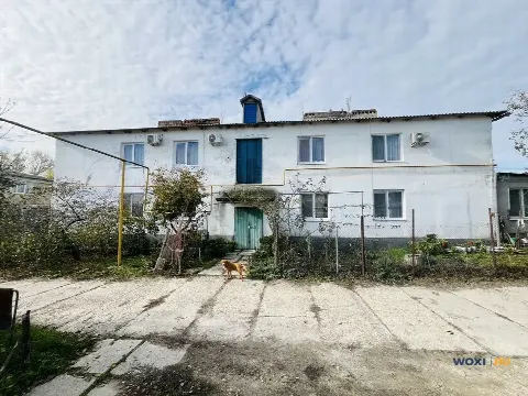 2-комн. квартира, 49 м², 1/2 эт.
