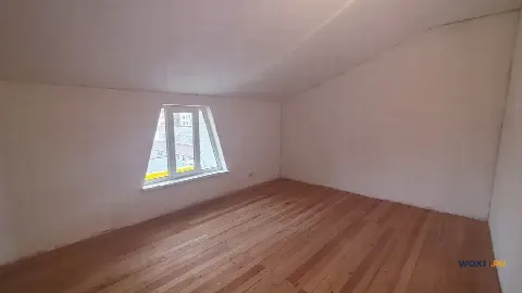 2-комн. квартира, 84 м², 4/4 эт.