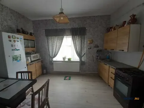 Дом 158 м² на участке 8 сот.