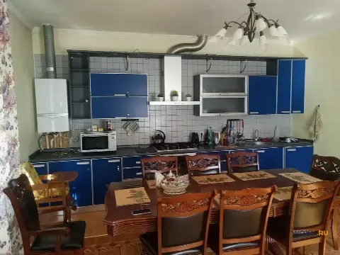 Дом 143 м² на участке 7 сот.