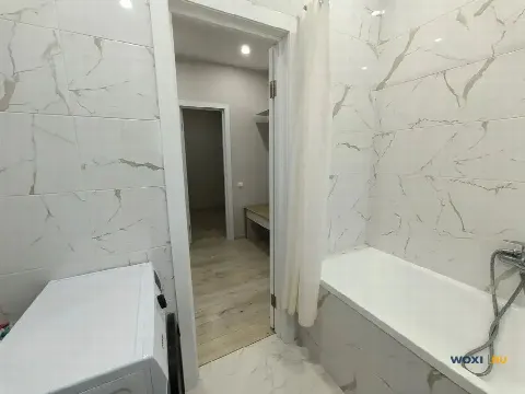 1-комн. квартира, 42 м², 9/12 эт.