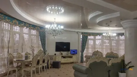 Дом 276 м² на участке 6 сот.