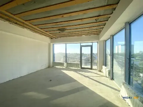 2-комн. квартира, 61 м², 5/5 эт.