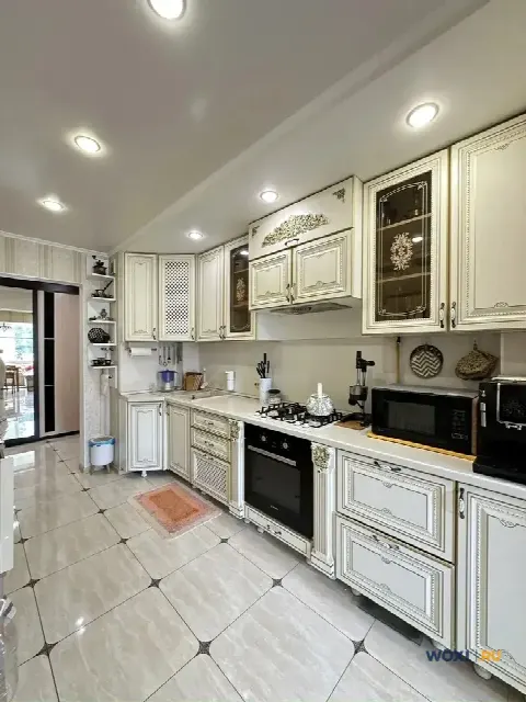 3-комн. квартира, 70 м², 2/3 эт.