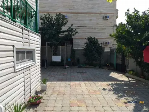 Дом 250 м² на участке 4 сот.