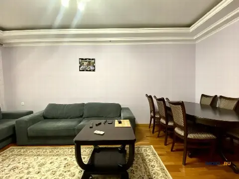 3-комн. квартира, 93 м², 2/6 эт.