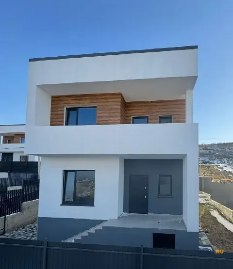 Дом 196 м² на участке 3 сот.