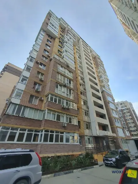 2-комн. квартира, 56 м², 15/18 эт.