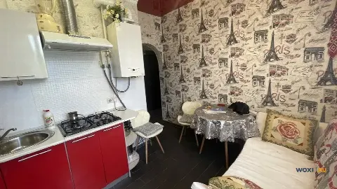 2-комн. квартира, 40 м², 1/9 эт.