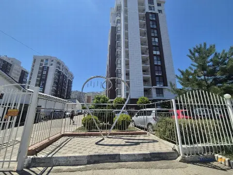 1-комн. квартира, 43 м², 9/12 эт.