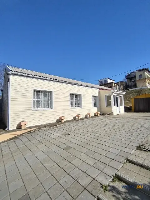 Дом 178 м² на участке 10 сот.
