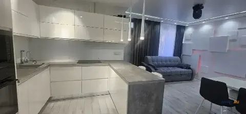 2-комн. квартира, 69 м², 2/19 эт.