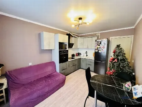 2-комн. квартира, 63 м², 4/16 эт.
