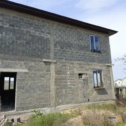 Дом 175 м² на участке 5 сот.