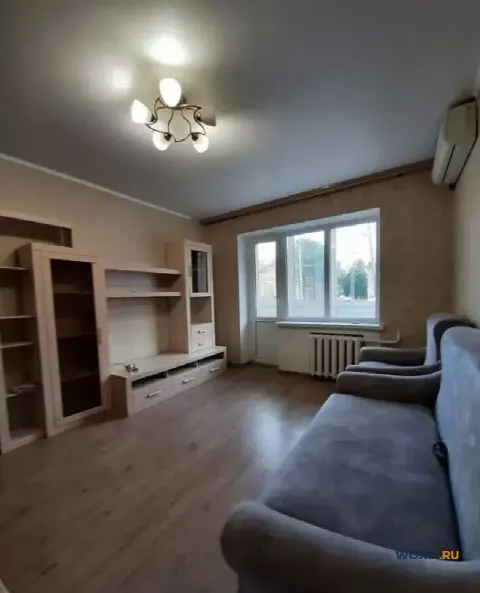 1-комн. квартира, 40 м², 1/5 эт.