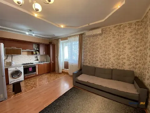1-комн. квартира, 63 м², 3/5 эт.