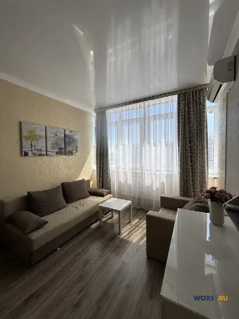 1-комн. квартира, 36 м², 10/18 эт.
