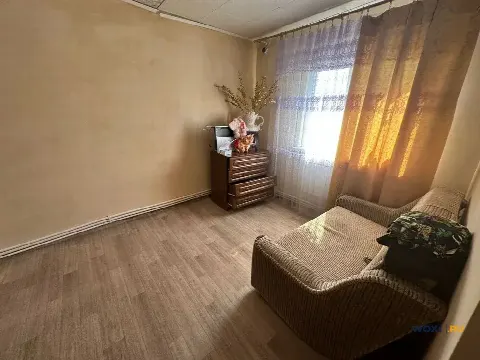 3-комн. квартира, 44 м², 1/2 эт.