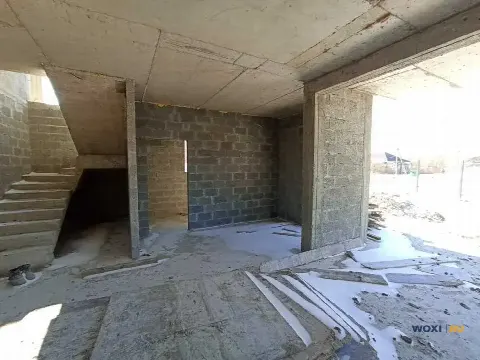 Дом 140 м² на участке 5 сот.