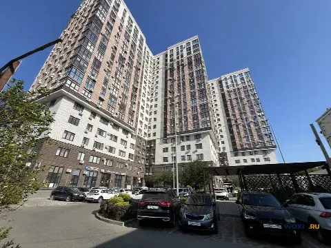 1-комн. квартира, 38 м², 13/19 эт.