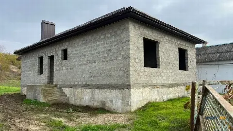 Дом 100 м² на участке 16 сот.