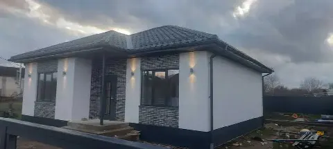 Дом 90 м² на участке 5 сот.