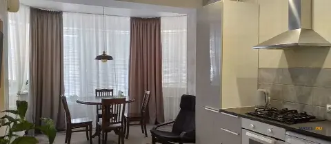3-комн. квартира, 130 м², 3/9 эт.