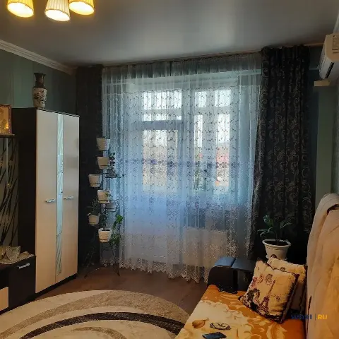 2-комн. квартира, 52 м², 2/4 эт.