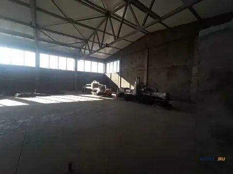 Производственное помещение, 1050 м²