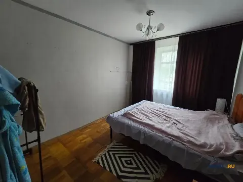 2-комн. квартира, 48 м², 1/5 эт.