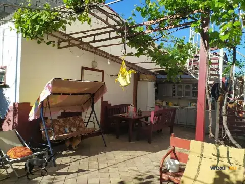 Дом 270 м² на участке 3 сот.