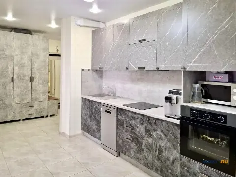 2-комн. квартира, 56 м², 6/16 эт.