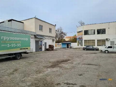 Помещение свободного назначения, 1000 м²