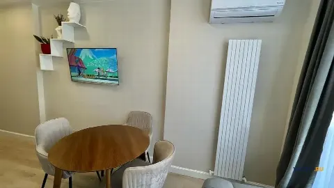 2-комн. квартира, 62 м², 3/9 эт.