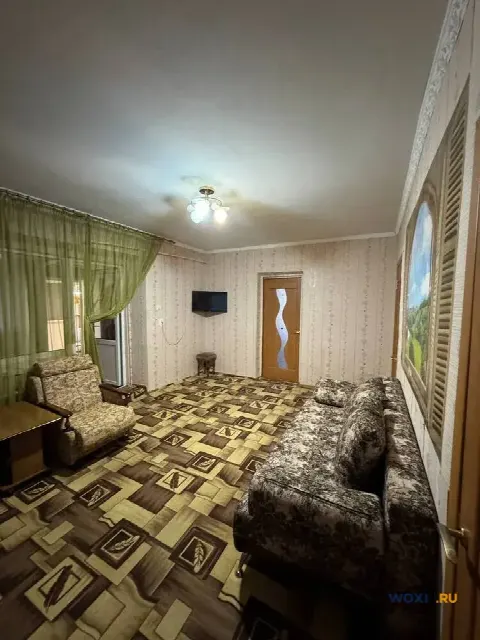 Дом 220 м² на участке 4 сот.