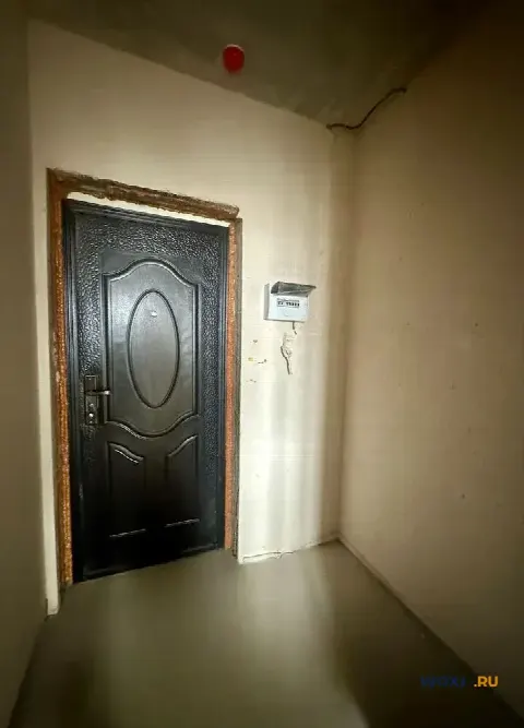 1-комн. квартира, 37 м², 1/9 эт.