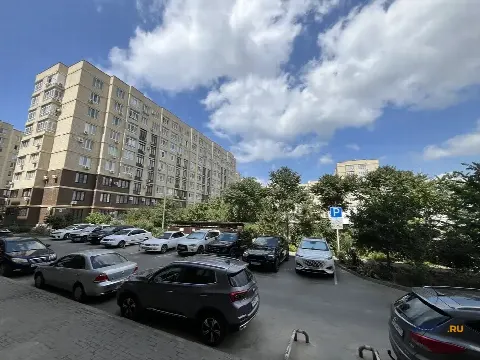 1-комн. квартира, 36 м², 4/9 эт.