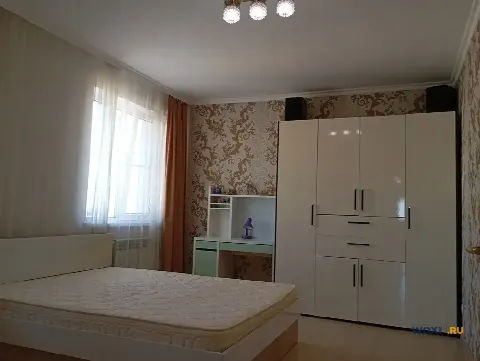 2-комн. квартира, 77 м², 8/9 эт.