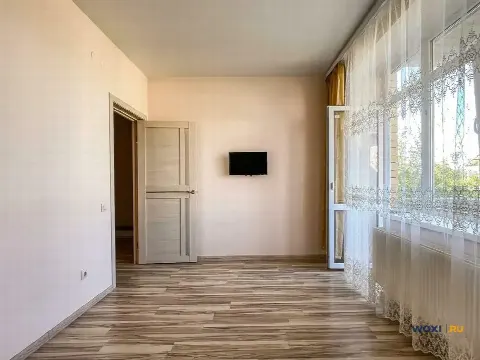 2-комн. квартира, 55 м², 1/3 эт.