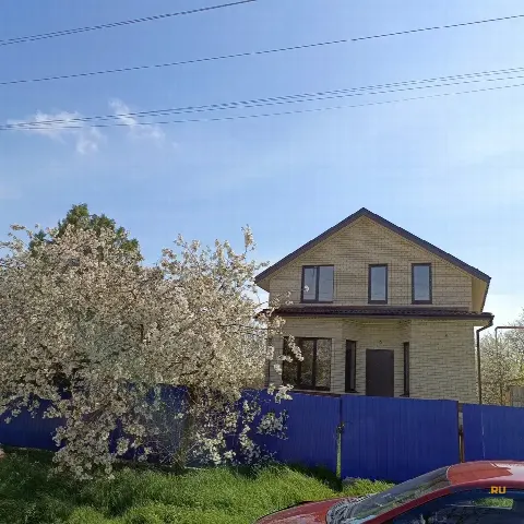 Дом 170 м² на участке 6 сот.