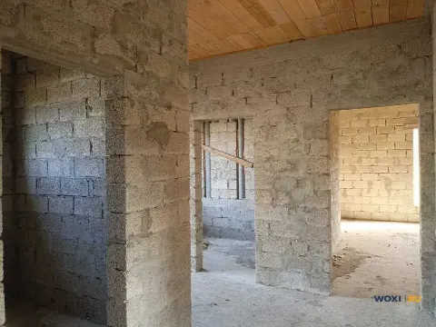 Дом 100 м² на участке 16 сот.